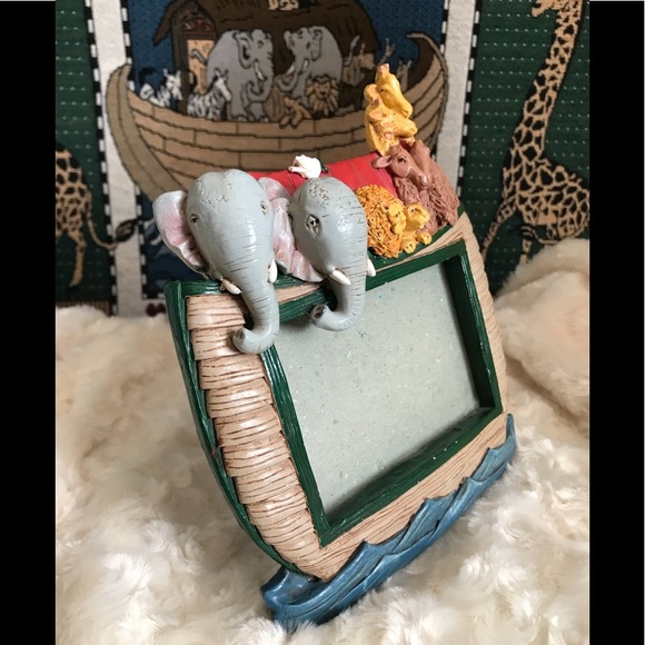 1994 Noah’s Ark Picture Frame - Picture 2 of 6
